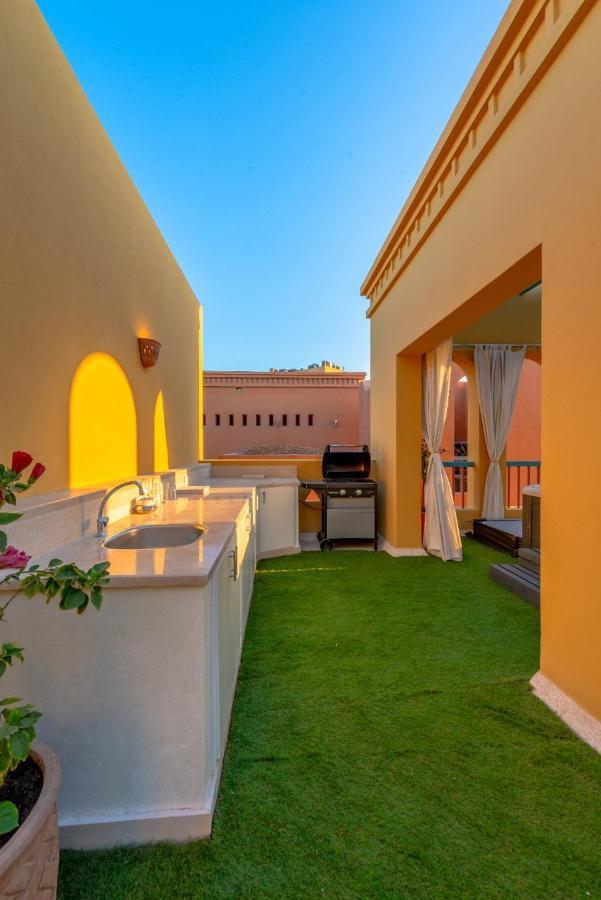 Heated Jacuzzi 2Br Apartment On Yacht View Hurghada Exterior photo
